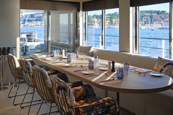 Emerald Cruises, Emerald Sakara & Azzurra, La Cucina Dining 3.jpg